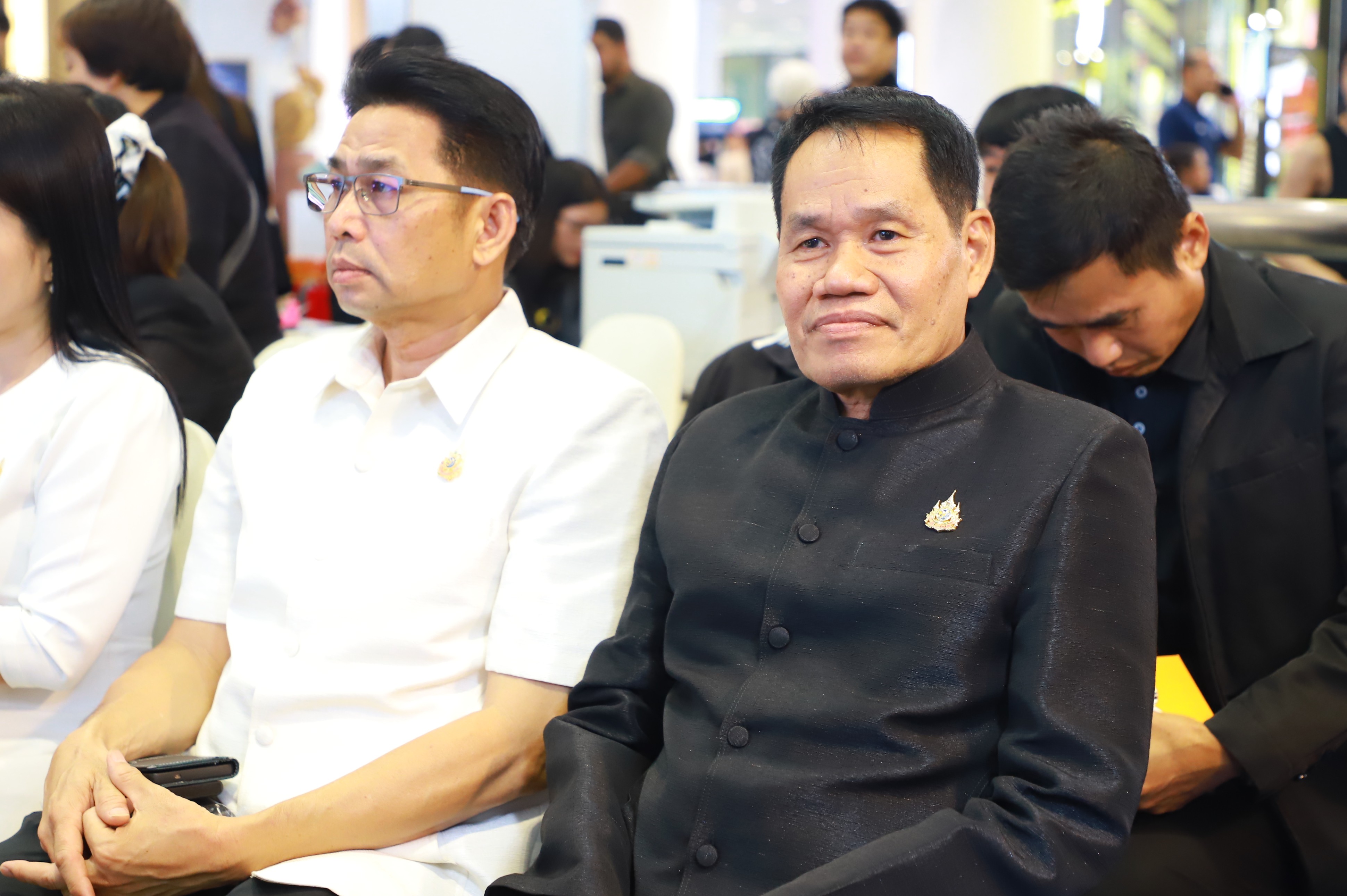 title - ส.ป.ก. ร่วมพิธีเปิดงานหม่อนไหมสัญจร ณ กรุงเทพมหานครและจังหวัดนนทบุรี ครั้งที่ 1 ชูนโยบาย ตลาดนำการผลิต เพิ่มช่องทางจำหน่าย สร้างรายได้เกษตรกร